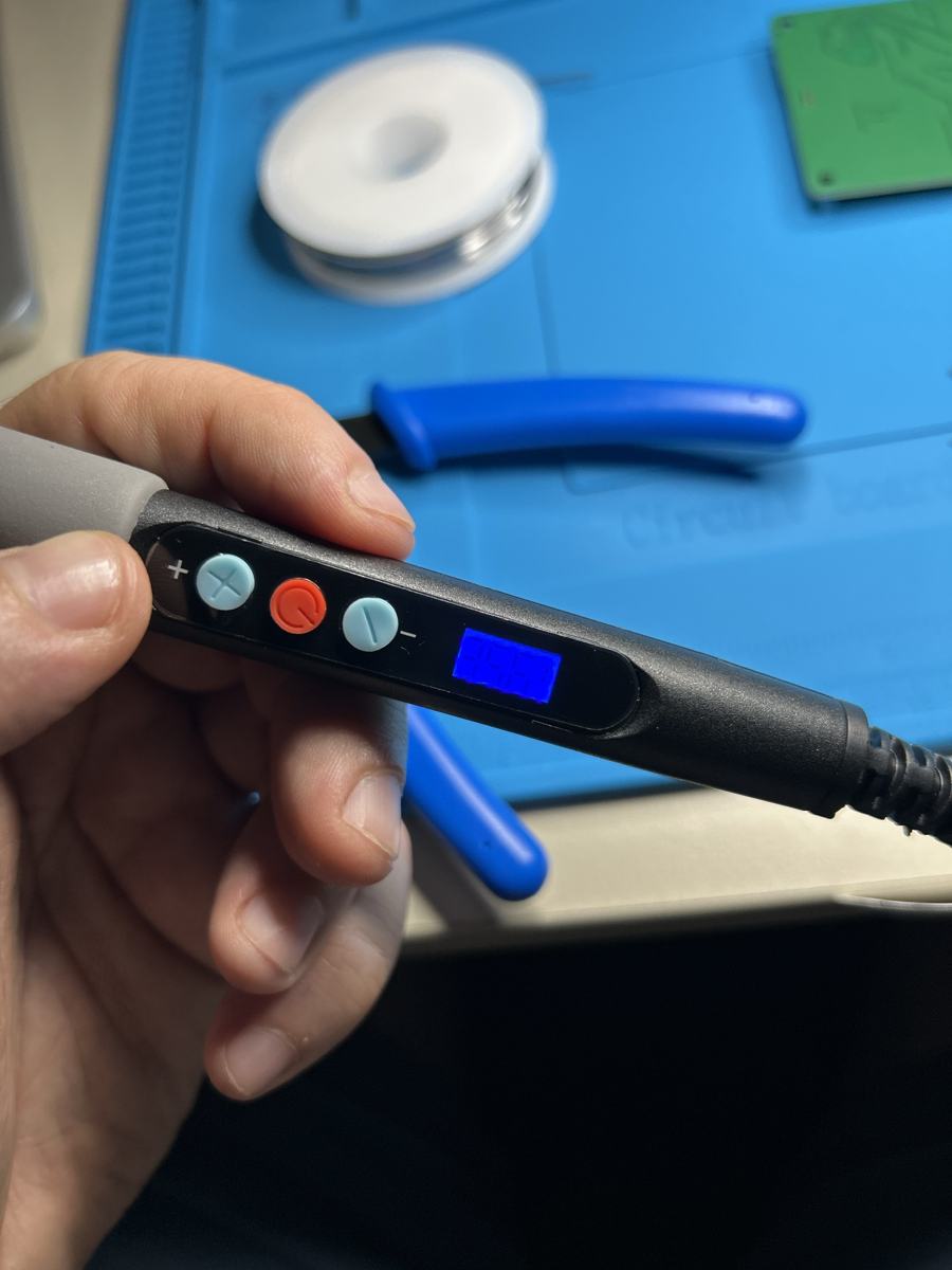 Soldering iron